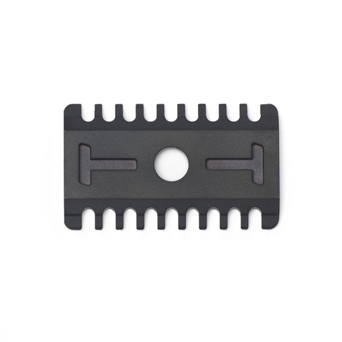 Placă de bază Tatara cu pieptene deschis pentru Masamune Nodachi – Dark 1 Placă de bază Tatara cu pieptene deschis pentru Masamune Nodachi – Dark